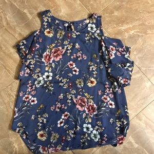 Floral cold shoulder top